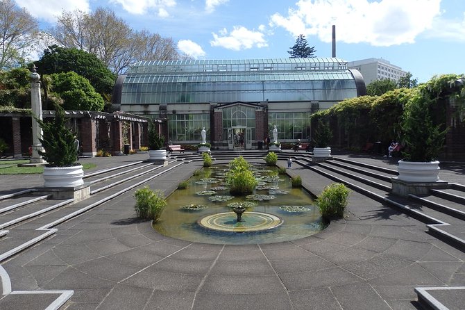 Shore Excursion: Auckland Scenic Full Day Tour - 8 Hours - Riverhead: your lunch choice at an old waterside stop