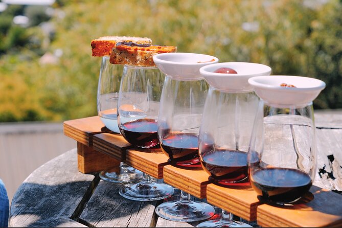 Sip & Savour through Waiheke Island (11 guests max) - Three vineyards, several styles of Waiheke wine
