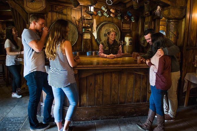 Small-Group Hobbiton Tour from Auckland with Party Marquee Lunch - Why the Party Marquee lunch adds real value