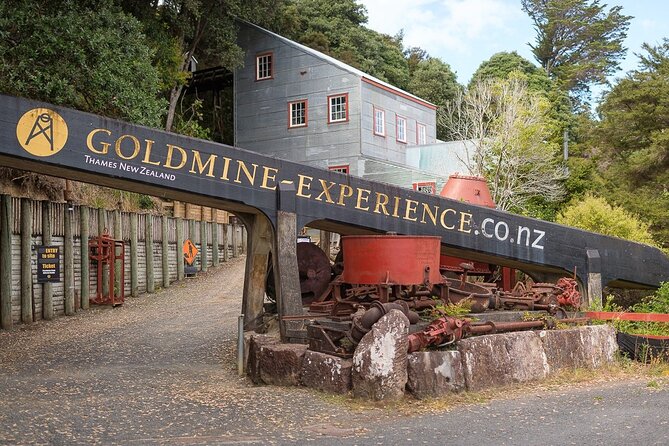 [Stevong Travel] West Coromandel Day Tour - Barry Brickell’s pottery and the Coromandel art connection