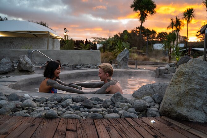 Te Puia & Hells Gate incl. Mud Spa Experience Private Tour - Practical choices before you book