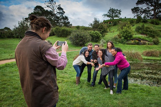 The Hobbiton Movie Set Small-Group Guided Tour from Auckland - The long Auckland ride has a practical purpose
