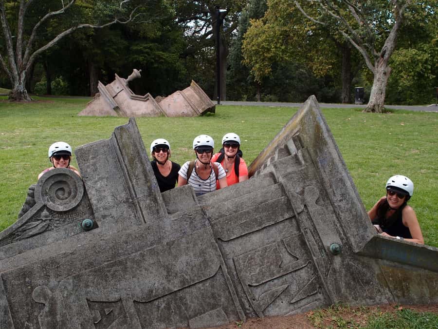 The Inside Loop: See Auckland's Coolest Neighbourhoods - From Te Wero Bridge to Britomart
