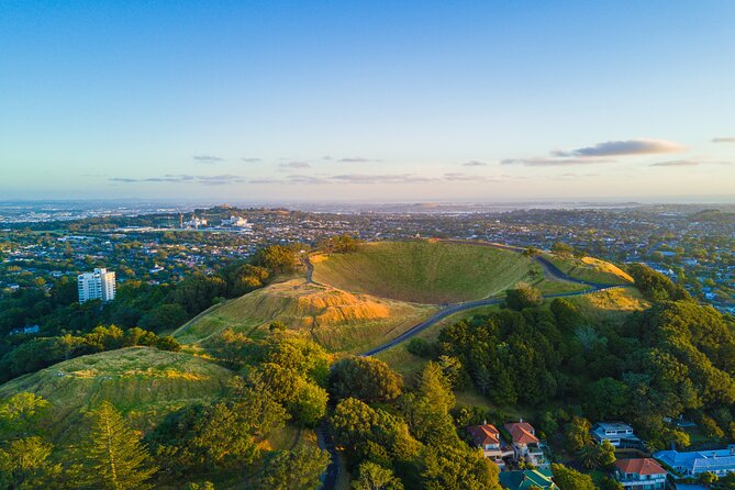 Ultimate Auckland Experience Full Day Tour with Brewery Lunch - Devonport and North Head close the loop