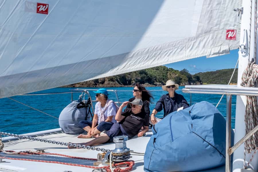 Waiheke Island: Gulf Marine Park Sailing Adventure & Lunch - The Pest-Free Island Walk
