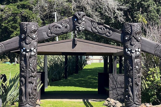 Waiheke Island History and Heritage Tour - Starting at Matiatia Wharf at 9:45 am
