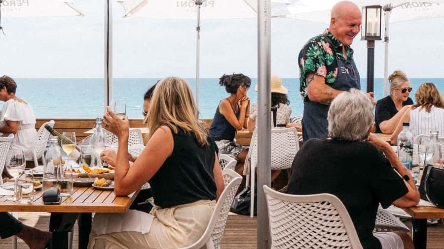 Waiheke Island: The Essence of Waiheke Wine Tour - Three vineyards, one very easy Waiheke day