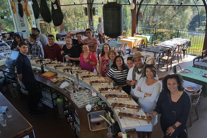 Waiheke island Wine Tours - PREMIUM wine tasting MAX 11 clients ! - Lunch in Oneroa and the 4 pm ferry
