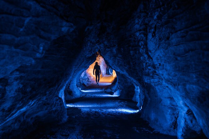 Waitomo Glowworm & Ruakuri Twin Cave - Private Tour From Auckland - Lunch in Otorohanga breaks up the long day